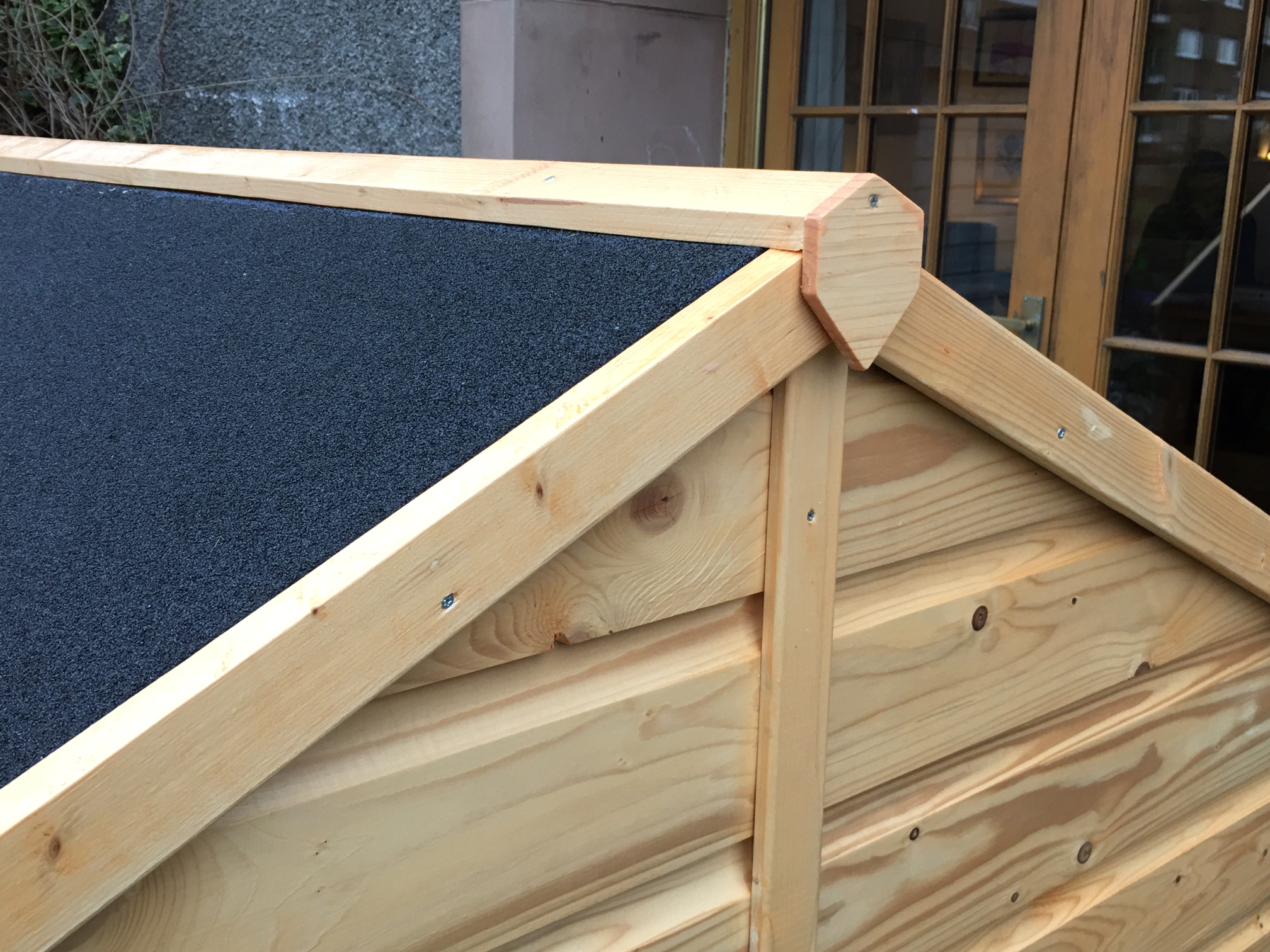 Roof Apex Detail Hamster Homes